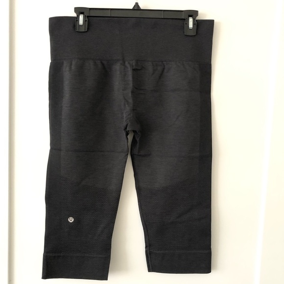 Lululemon Gray Seamlessly Crops 12 - Picture 2 of 6